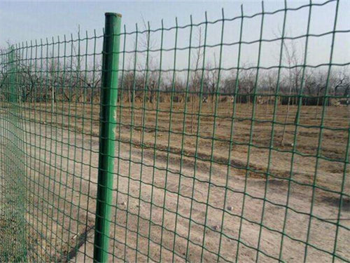 編織隔離（lí）柵1.jpg